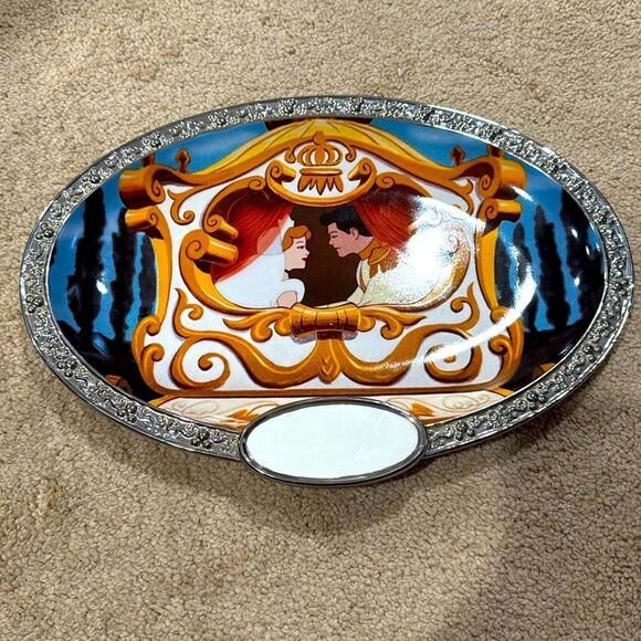 Disney Other - Disney Collectibles Cinderella and Prince Plate